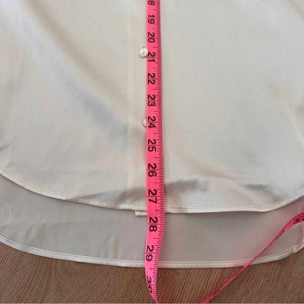 New With Tags 100% Silk Blouse/Shirt sz L - Champagne - Picture 14 of 15